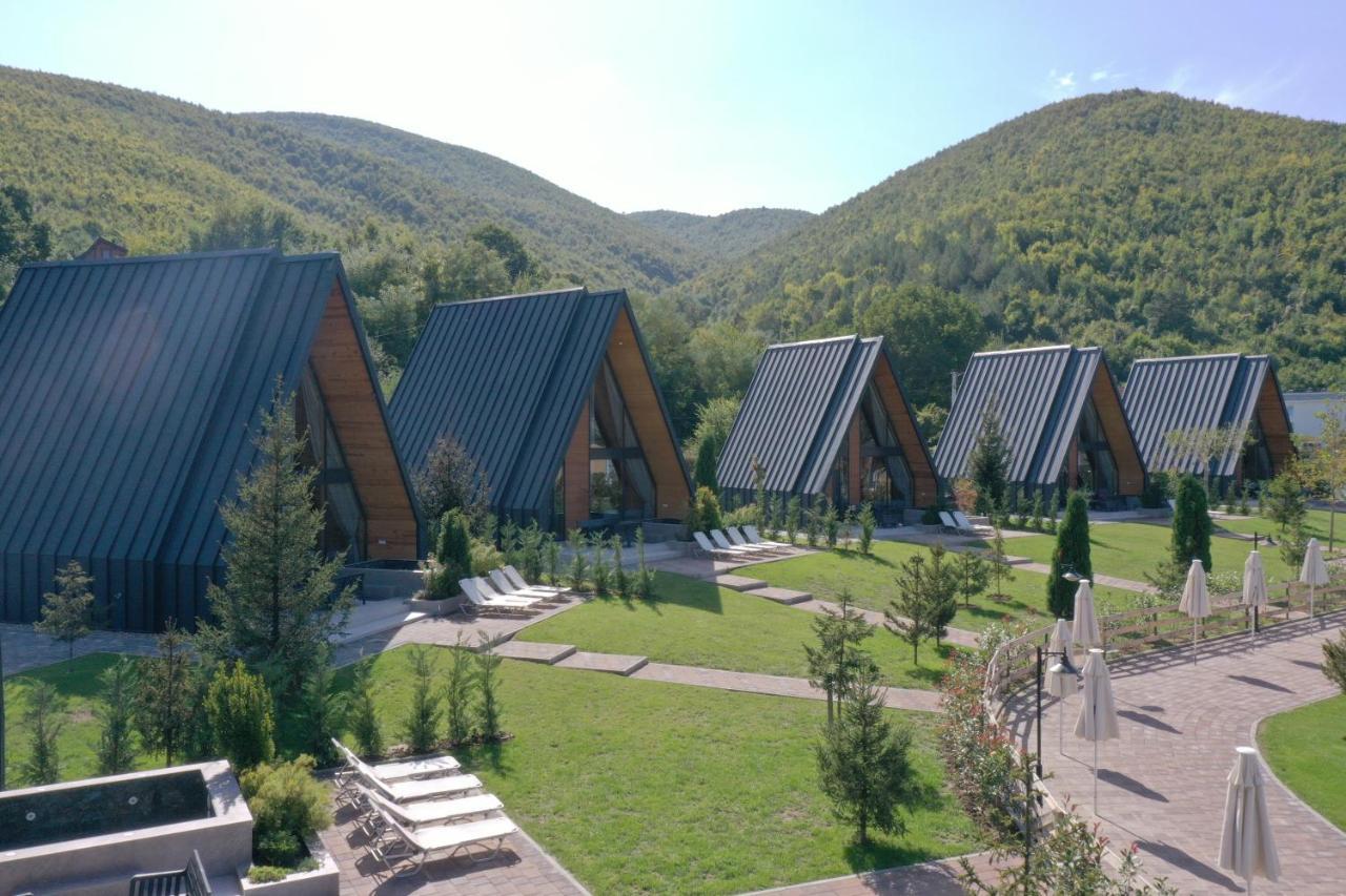 פריזאי Freskia Resort מראה חיצוני תמונה