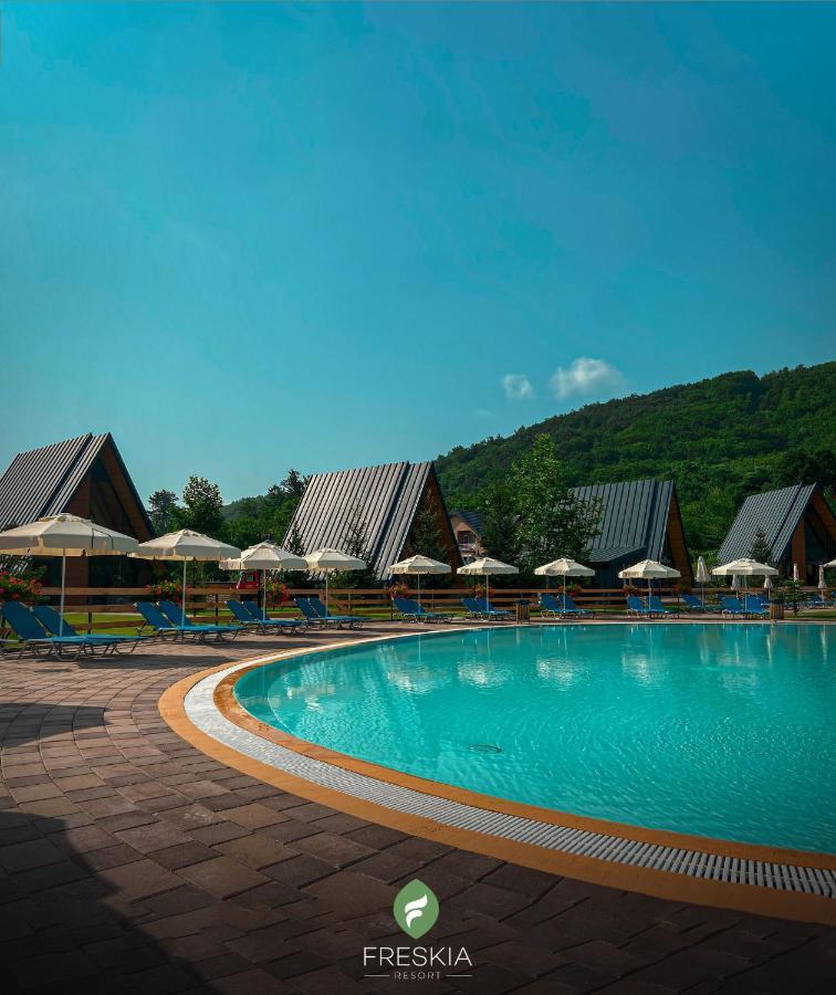 פריזאי Freskia Resort מראה חיצוני תמונה